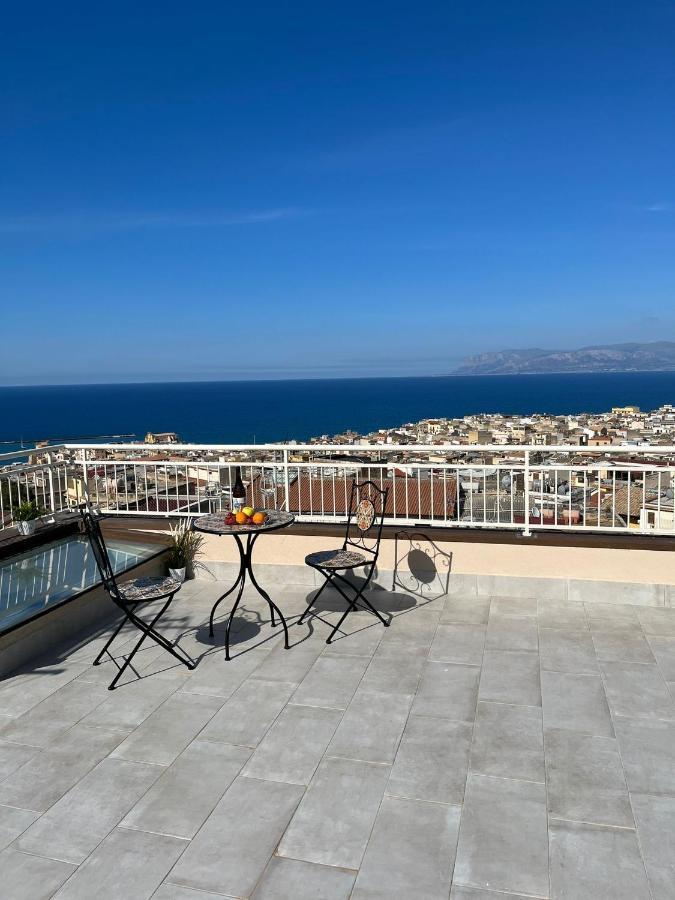 La Terrazza Sul Golfo Apartment Castellammare del Golfo Luaran gambar